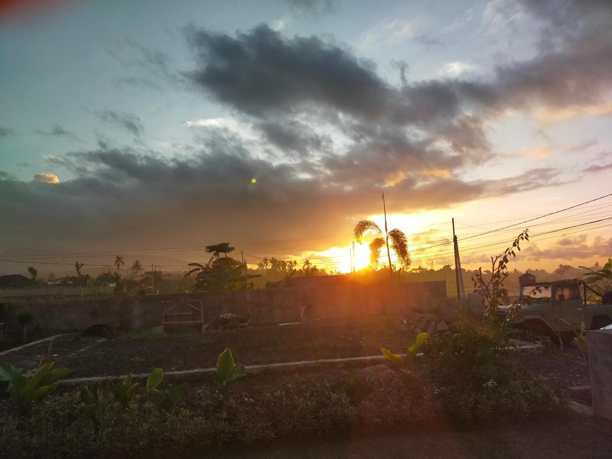 Amlapura Limun Guesthouse المظهر الخارجي الصورة