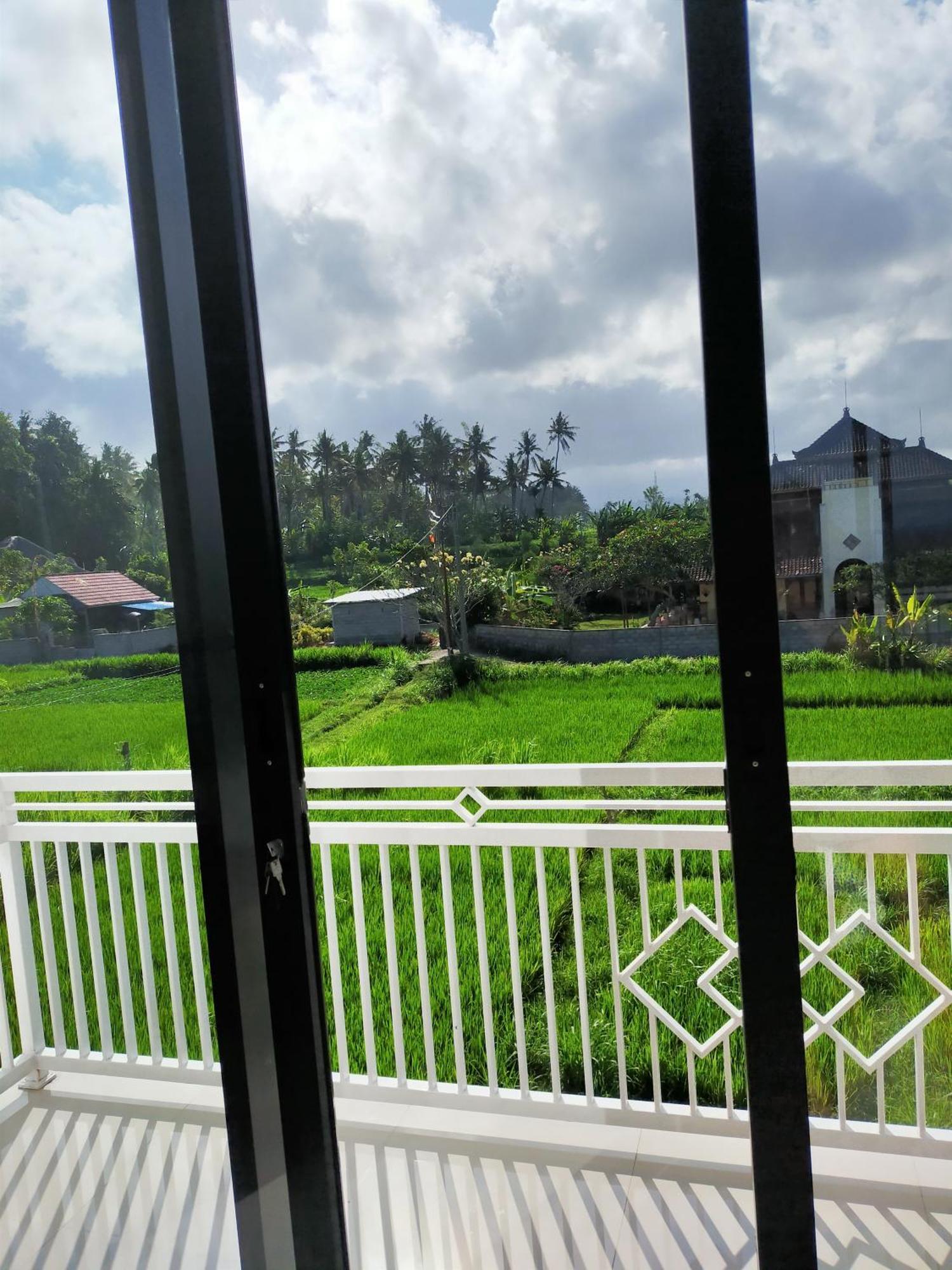 Amlapura Limun Guesthouse المظهر الخارجي الصورة
